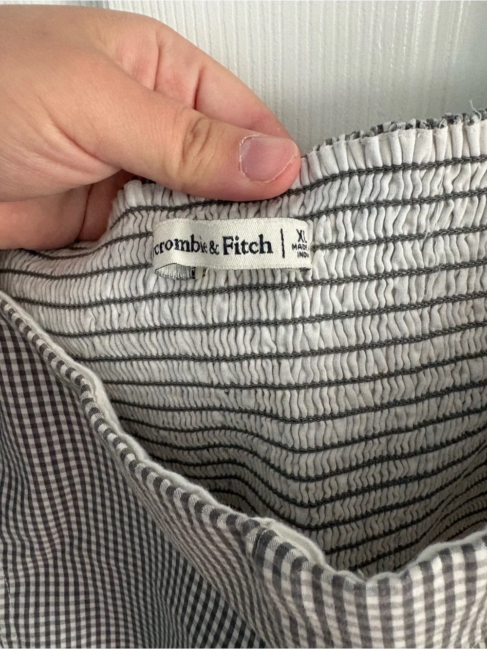 Abercrombie & Fitch Gingham Puff Sleeve Cropped Top XL